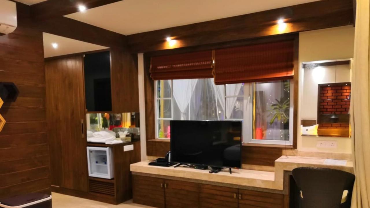 Shivers Oasis Luxury Boutique Resort Candolim Kültér fotó